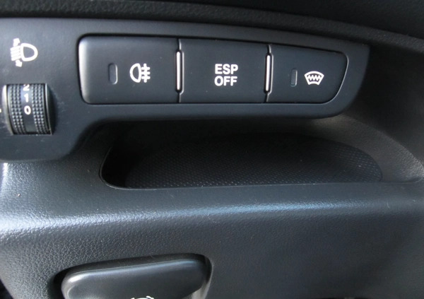 Kia Carens cena 14800 przebieg: 129000, rok produkcji 2007 z Zabłudów małe 301